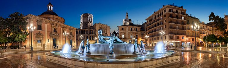Plaza de la virgen, Valencia